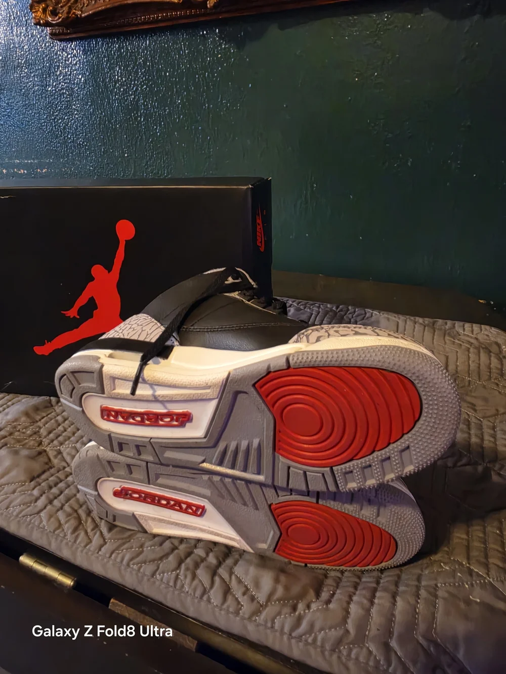 Nike Kids' Black/White/Red Low-Top Sneakers